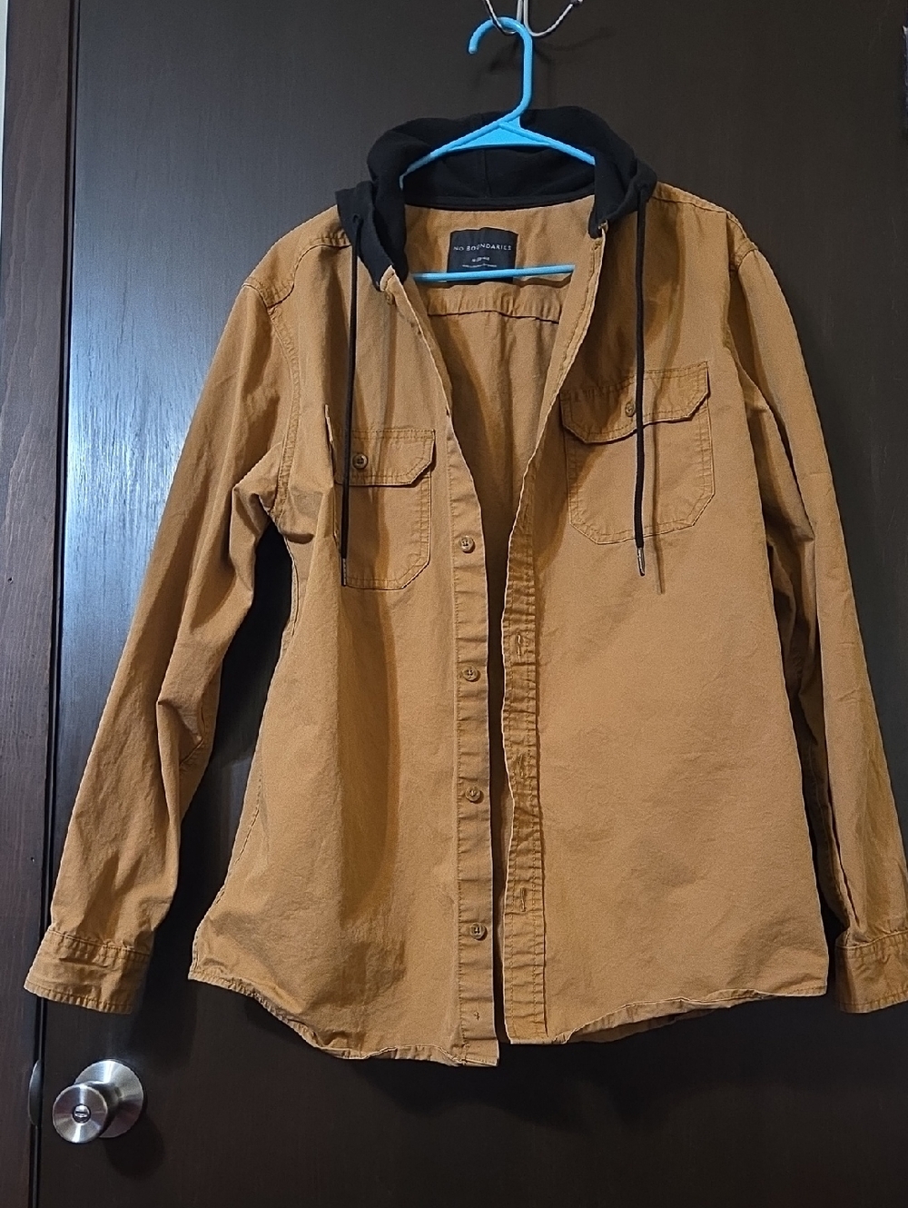 No Boundaries button down  ladies shirt  tan with hood  Medium 38-40 unisex